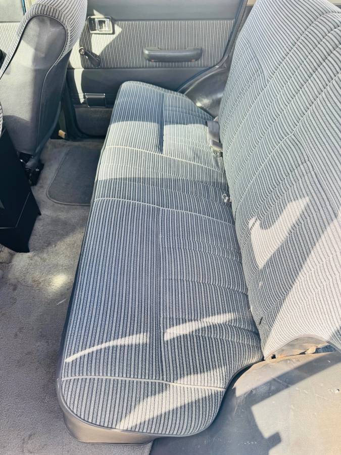 Toyota-land-cruiser-1984-blue-5