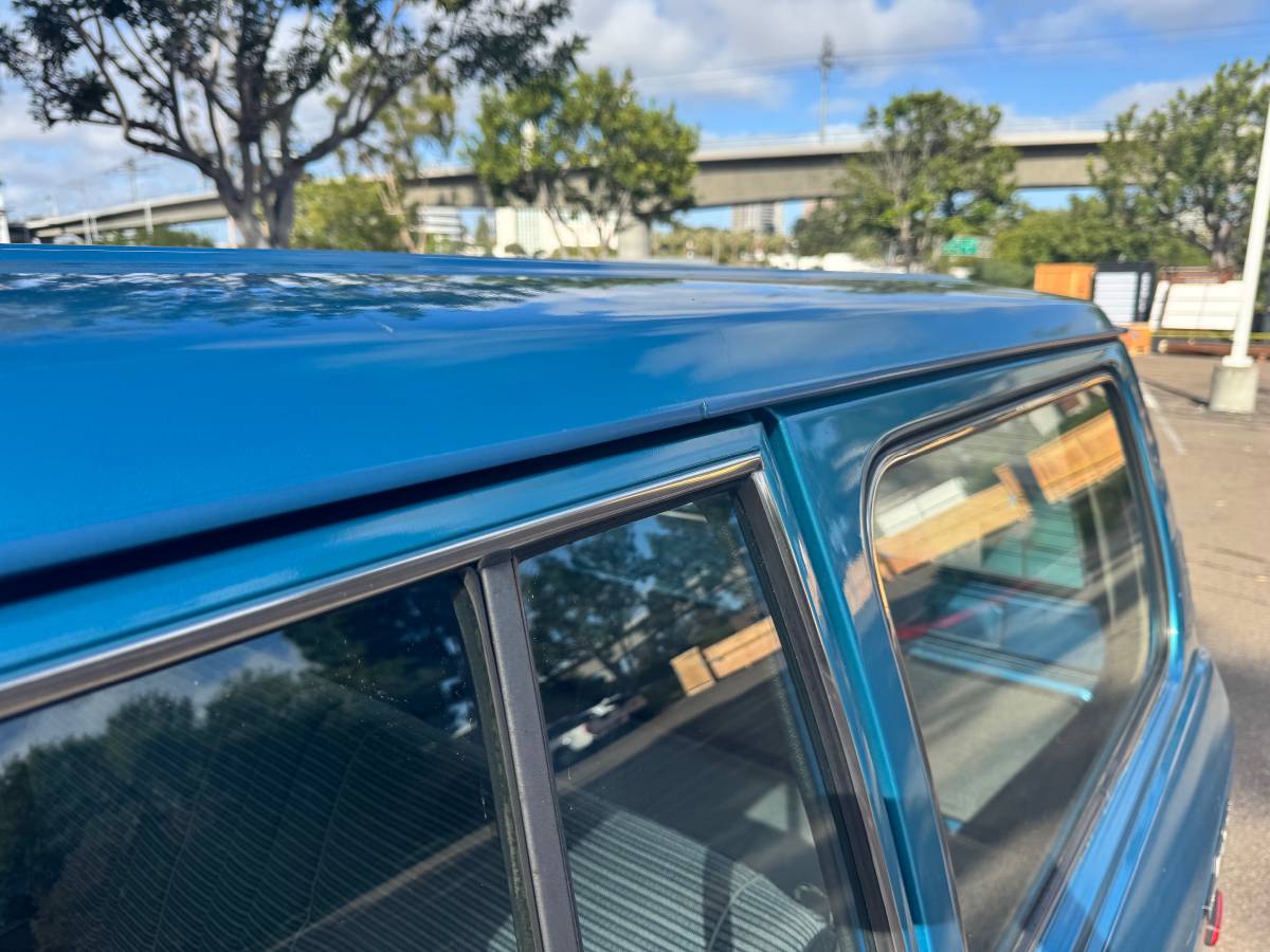 Toyota-land-cruiser-1984-blue-9