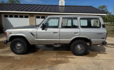 Toyota-land-cruiser-1986-silver-5