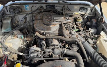 Toyota-land-cruiser-1986-silver-6