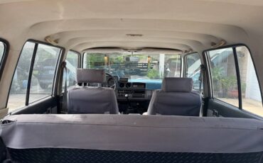 Toyota-land-cruiser-1986-silver-7