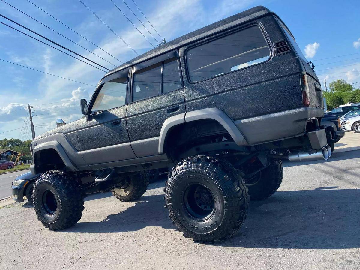 Toyota-land-cruiser-1989-black-26