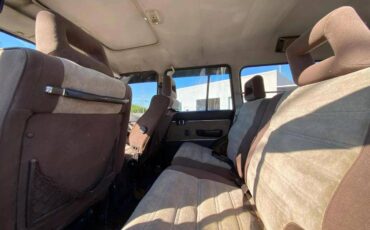 Toyota-land-cruiser-1989-black-37