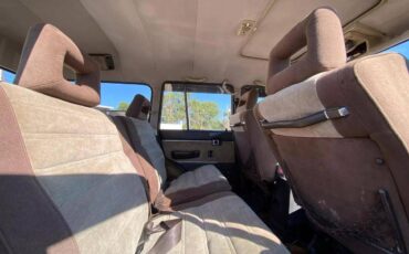Toyota-land-cruiser-1989-black-46