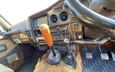 Toyota-land-cruiser-1989-black-47