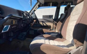 Toyota-land-cruiser-1989-black-60