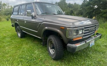 Toyota-land-cruiser-1989-grey-1