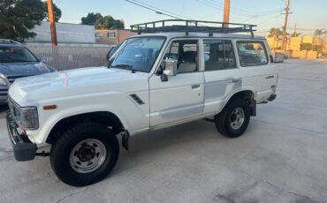 Toyota-land-cruiser-1989-white