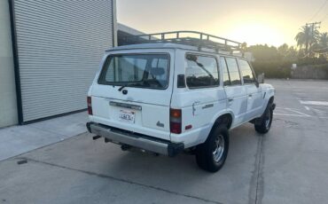 Toyota-land-cruiser-1989-white-4