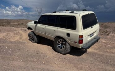 Toyota-land-cruiser-1991-white-13