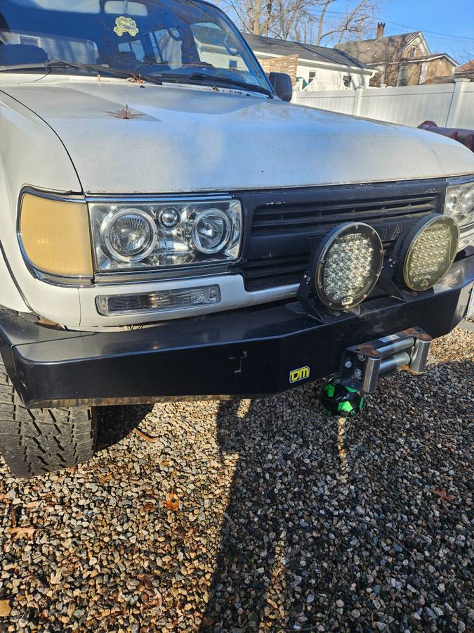 Toyota-land-cruiser-1991-white-2