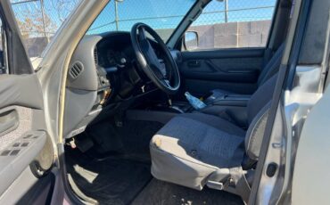 Toyota-land-cruiser-1991-white-5