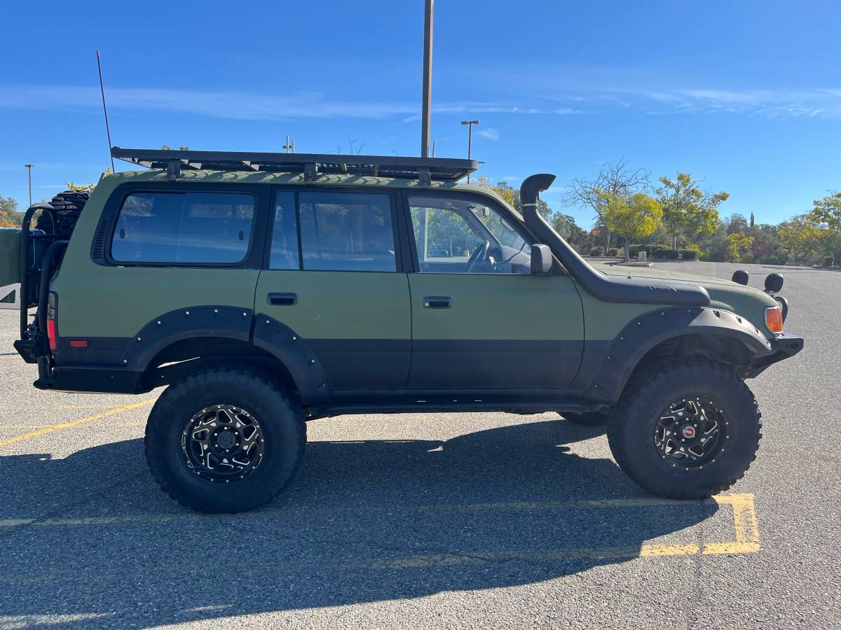 Toyota-land-cruiser-1994-2