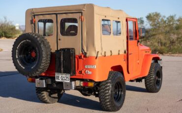 Toyota-land-cruiser-diesel-1975-orange-6
