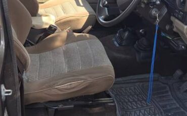 Toyota-land-cruiser-diesel-1987-10