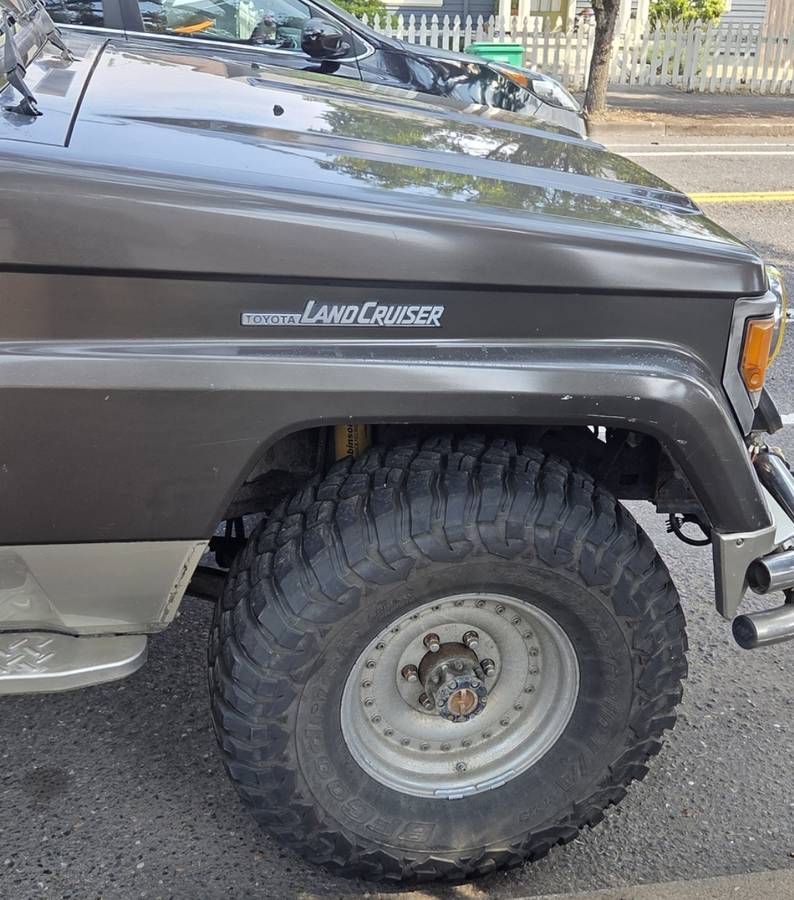 Toyota-land-cruiser-diesel-1987-8