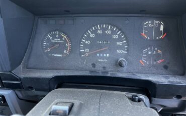 Toyota-land-cruiser-diesel-1988-5