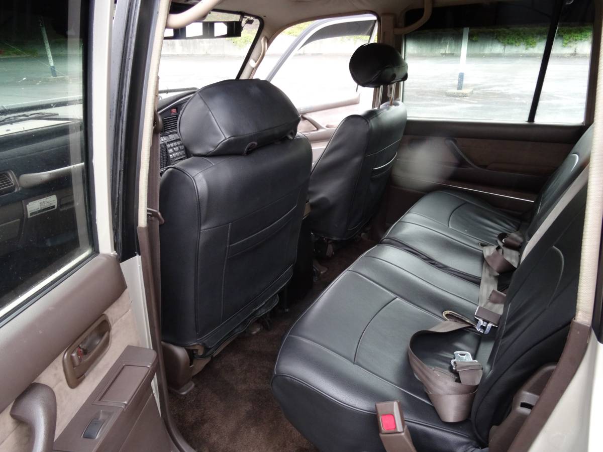 Toyota-land-cruiser-diesel-1991-10