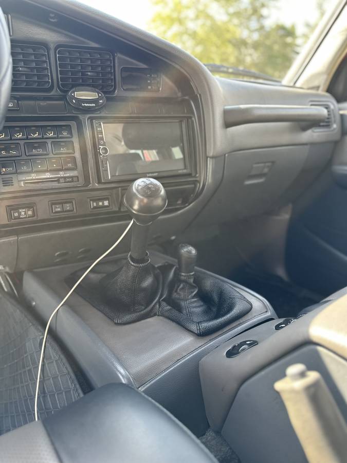 Toyota-land-cruiser-diesel-1992-red-3