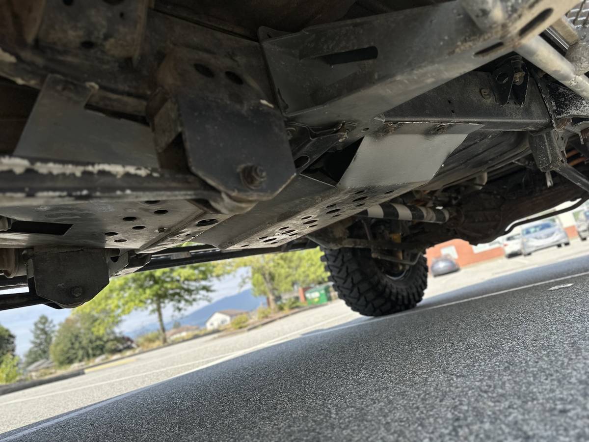 Toyota-land-cruiser-diesel-1992-red-8