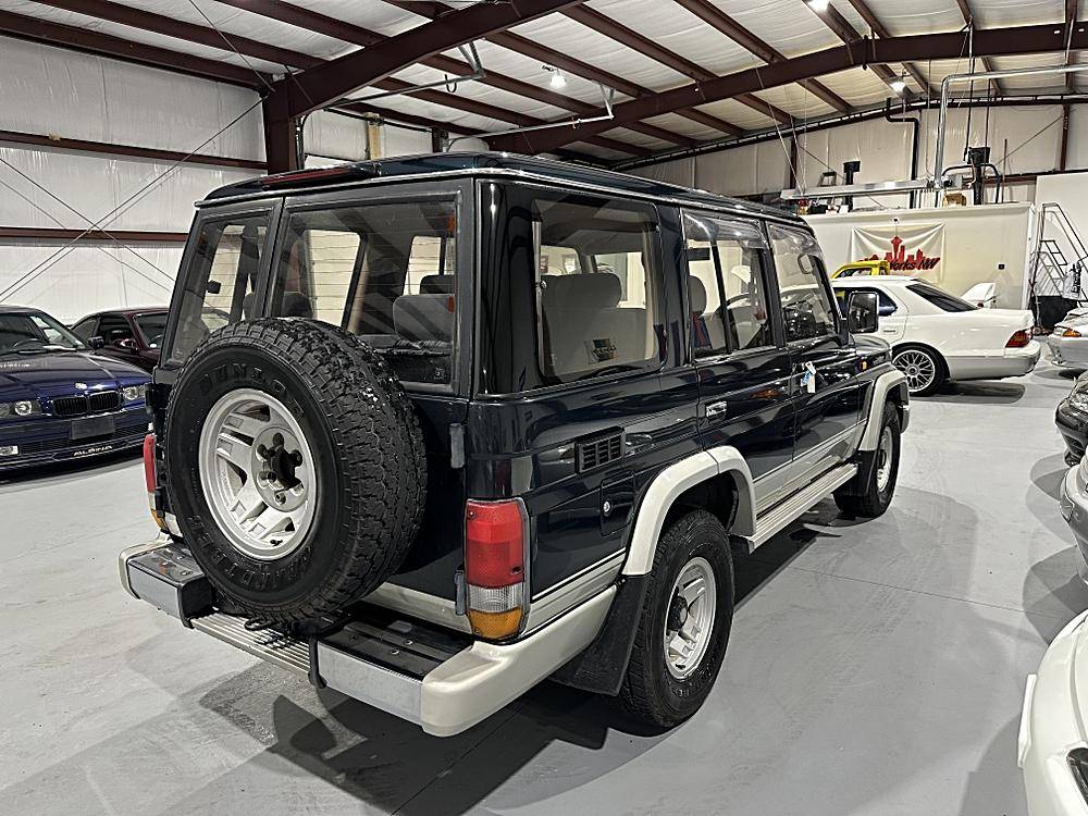 Toyota-land-cruiser-diesel-1995-custom-36