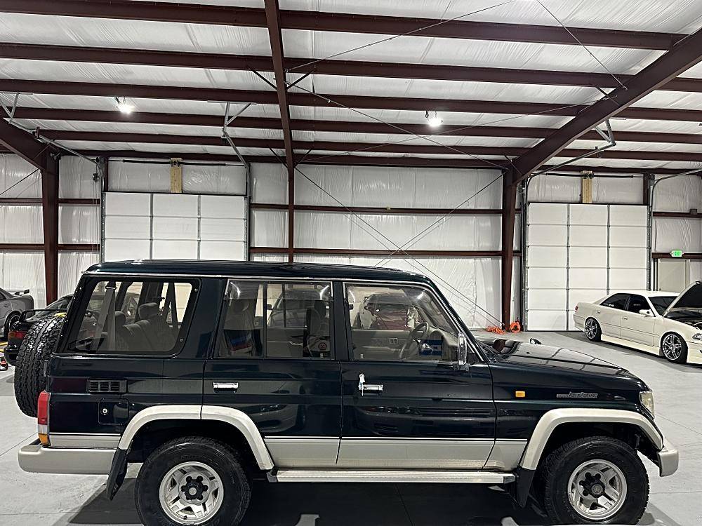 Toyota-land-cruiser-diesel-1995-custom-64
