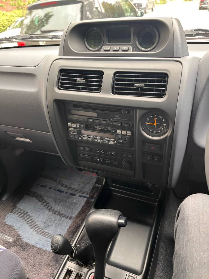 Toyota-land-cruiser-diesel-1996-green-7