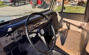 Toyota-land-cruiser-fj40-1968-brown-2