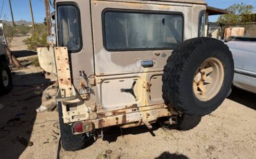 Toyota-land-cruiser-fj40-1968-brown-6
