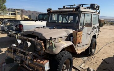 Toyota-land-cruiser-fj40-1968-brown-9