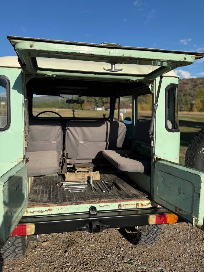 Toyota-land-cruiser-fj40-1970-green-5