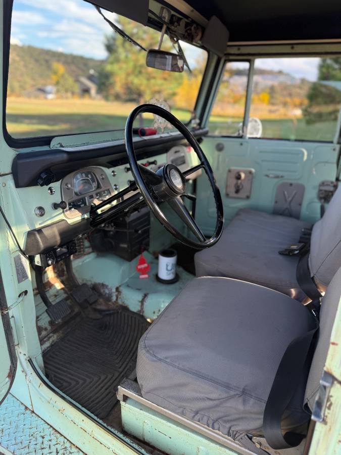Toyota-land-cruiser-fj40-1970-green-9
