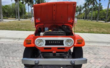 Toyota-land-cruiser-fj40-1972-red-2