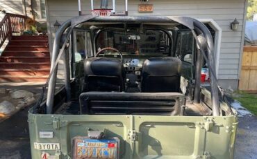 Toyota-land-cruiser-fj40-1973-2