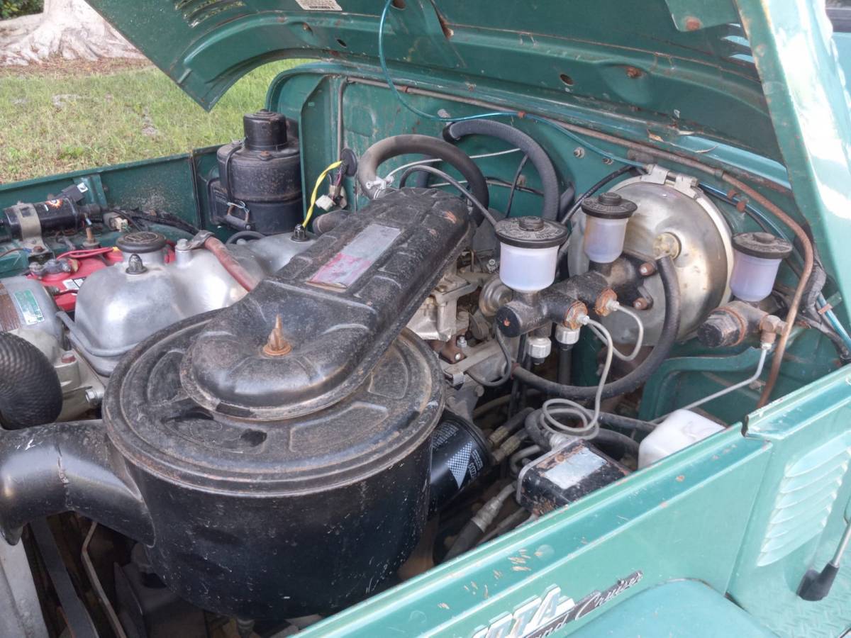 Toyota-land-cruiser-fj40-1973-green-8