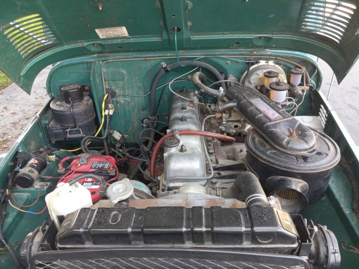 Toyota-land-cruiser-fj40-1973-green-9