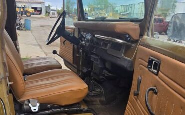 Toyota-land-cruiser-fj40-1975-green-11