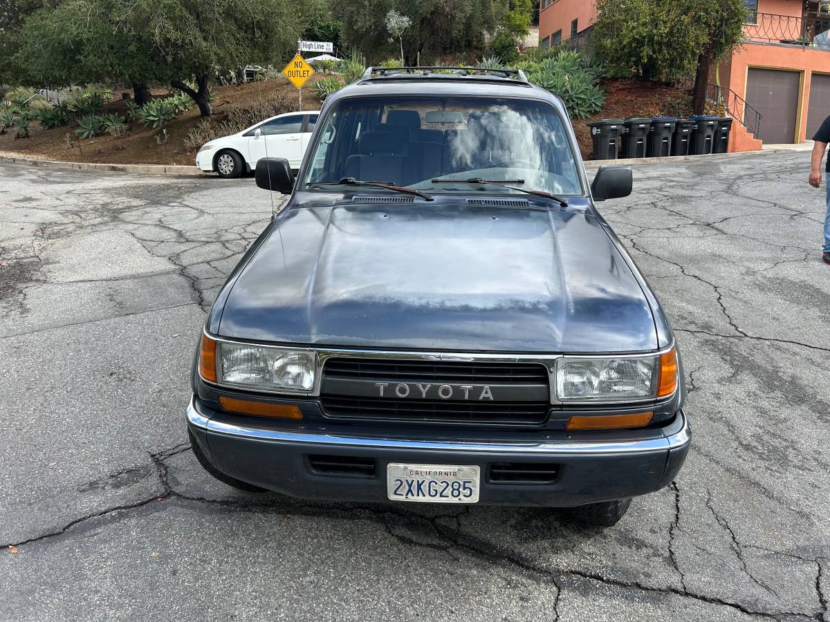 Toyota-land-cruiser-fj80-1991-14