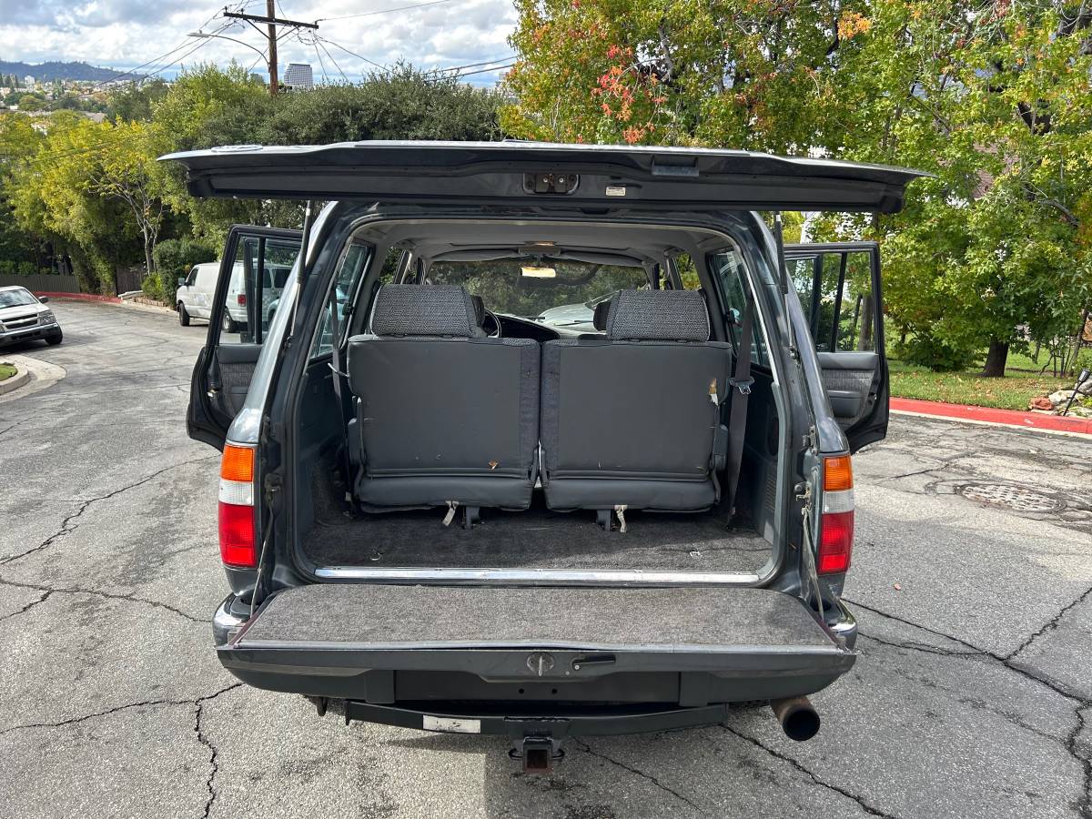 Toyota-land-cruiser-fj80-1991-17