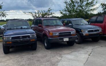 Toyota-land-cruiser-fj80-landcruiser-1991-red-12