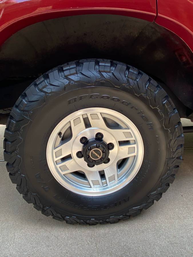 Toyota-land-cruiser-fj80-landcruiser-1991-red-7