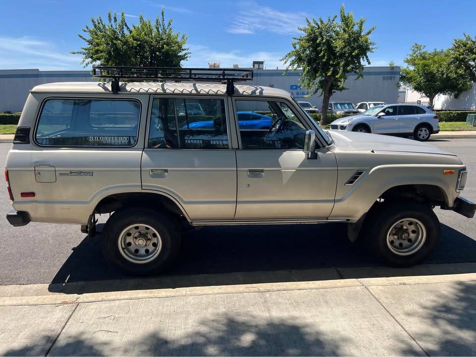 Toyota-land-cruiser-gx-1989-brown-6
