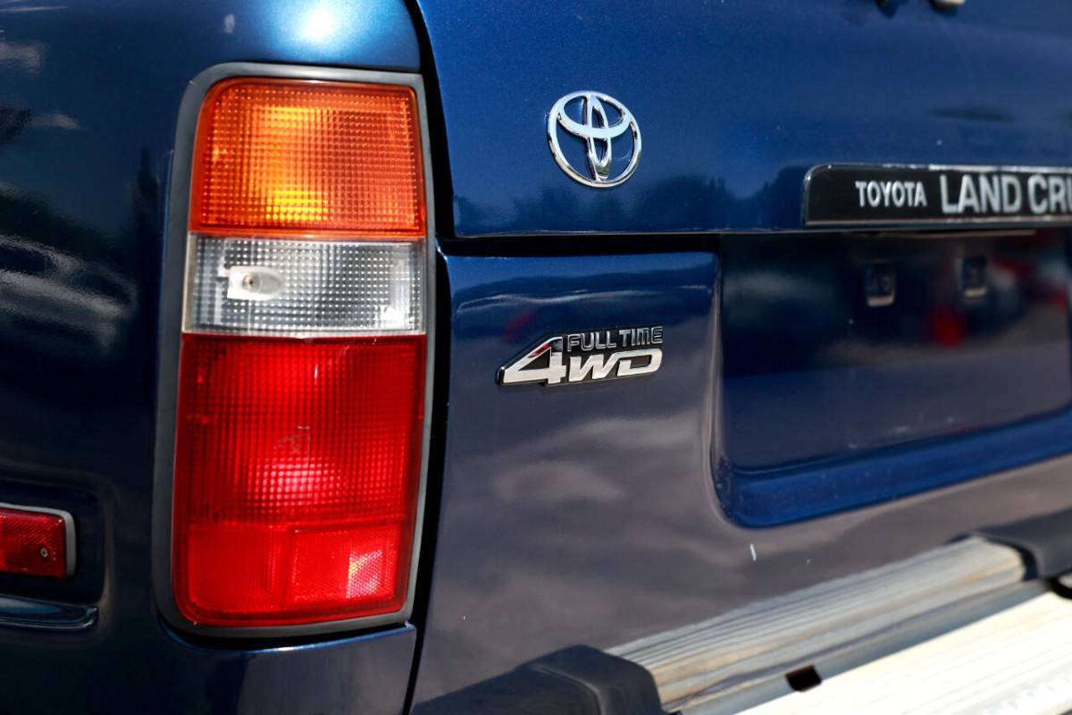 Toyota-land-cruiser-hj85-1996-blue-16