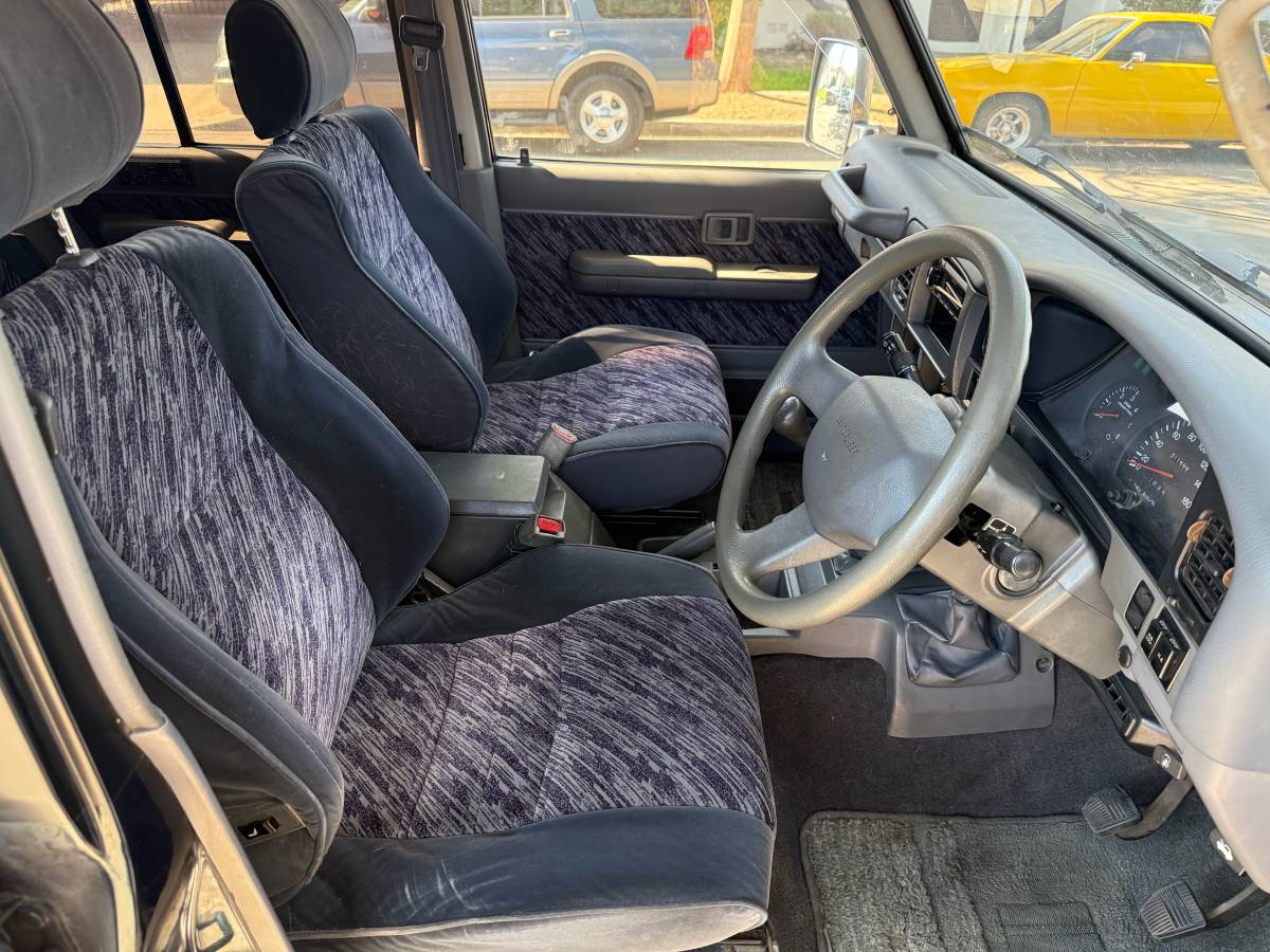 Toyota-land-cruiser-prado-diesel-1994-green-7
