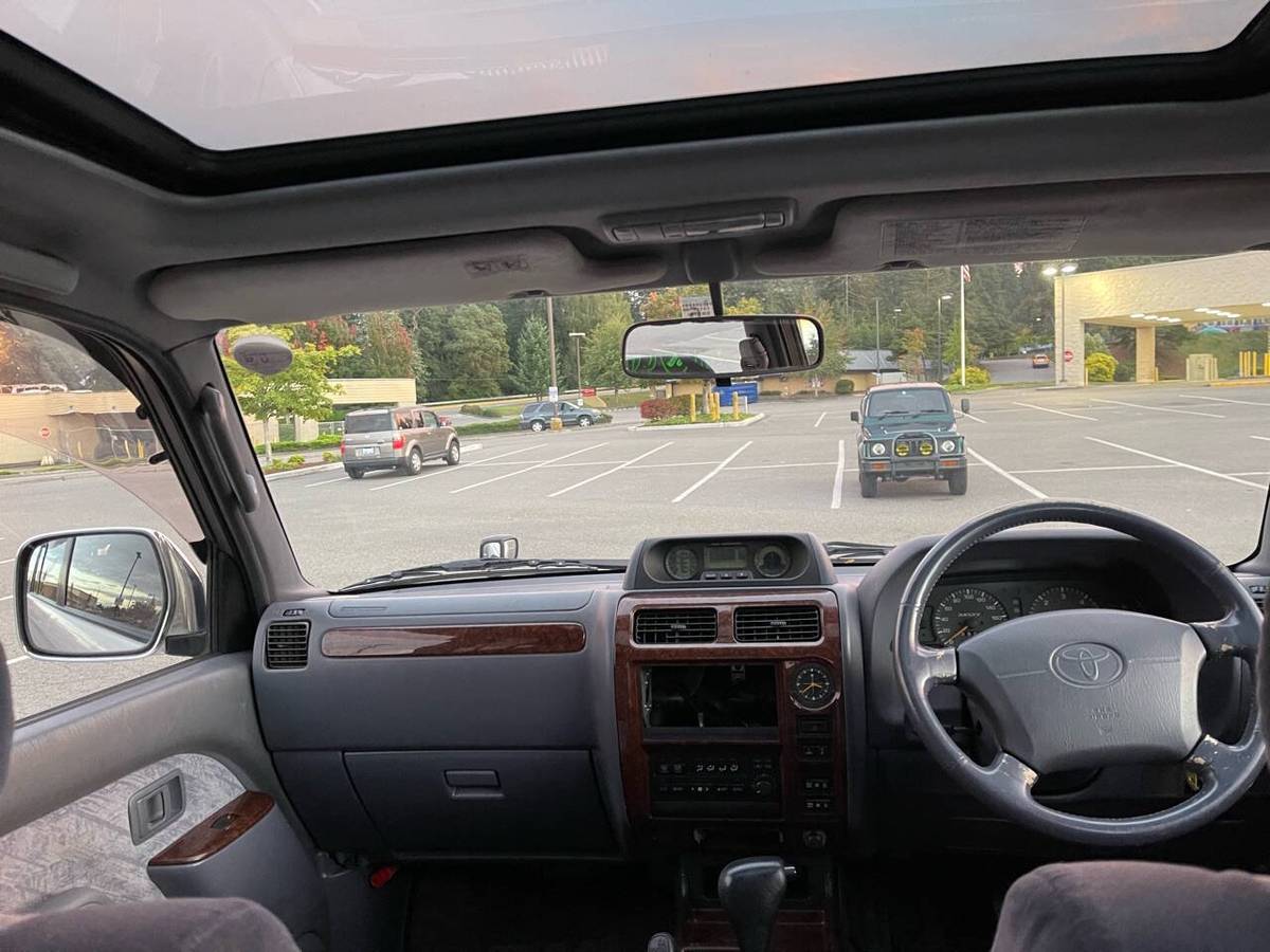 Toyota-land-cruiser-prado-diesel-1996-silver-6
