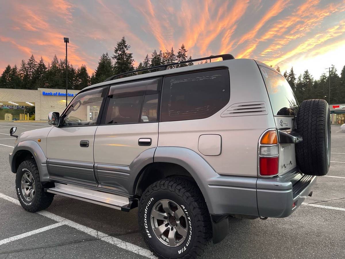 Toyota-land-cruiser-prado-diesel-1996-silver