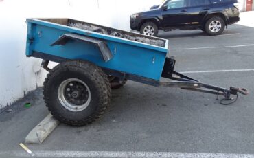 Toyota-landcruiser-1968-blue-39