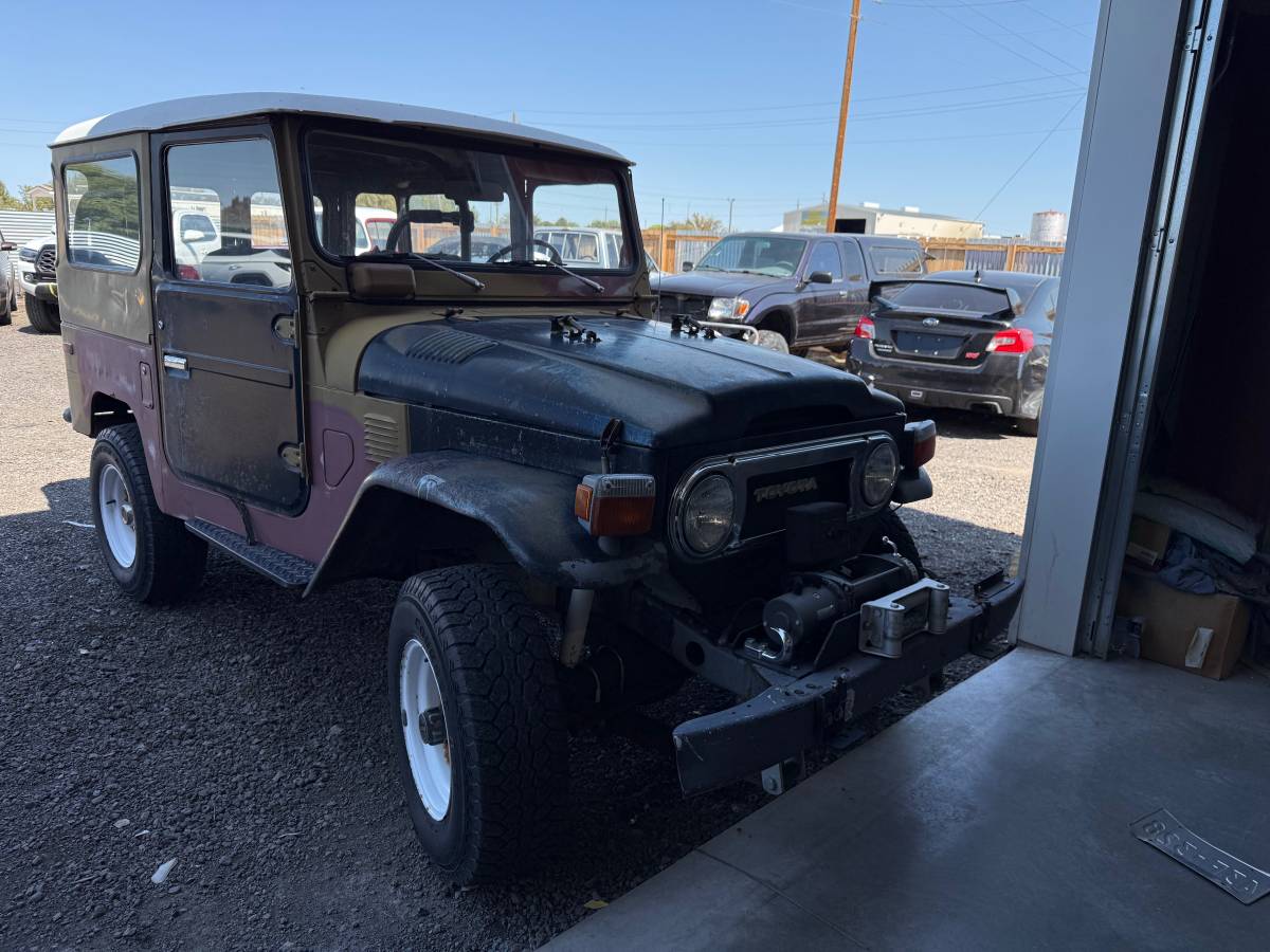 Toyota-landcruiser-1974