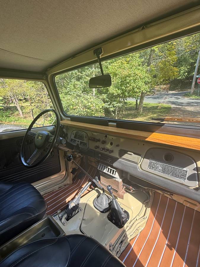 Toyota-landcruiser-1981-brown-5