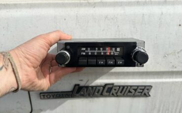 Toyota-landcruiser-1982-13